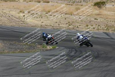 media/Apr-20-2025-AHRMA (Sun) [[393a79c373]]/Race/Group 10/Turn 4b/